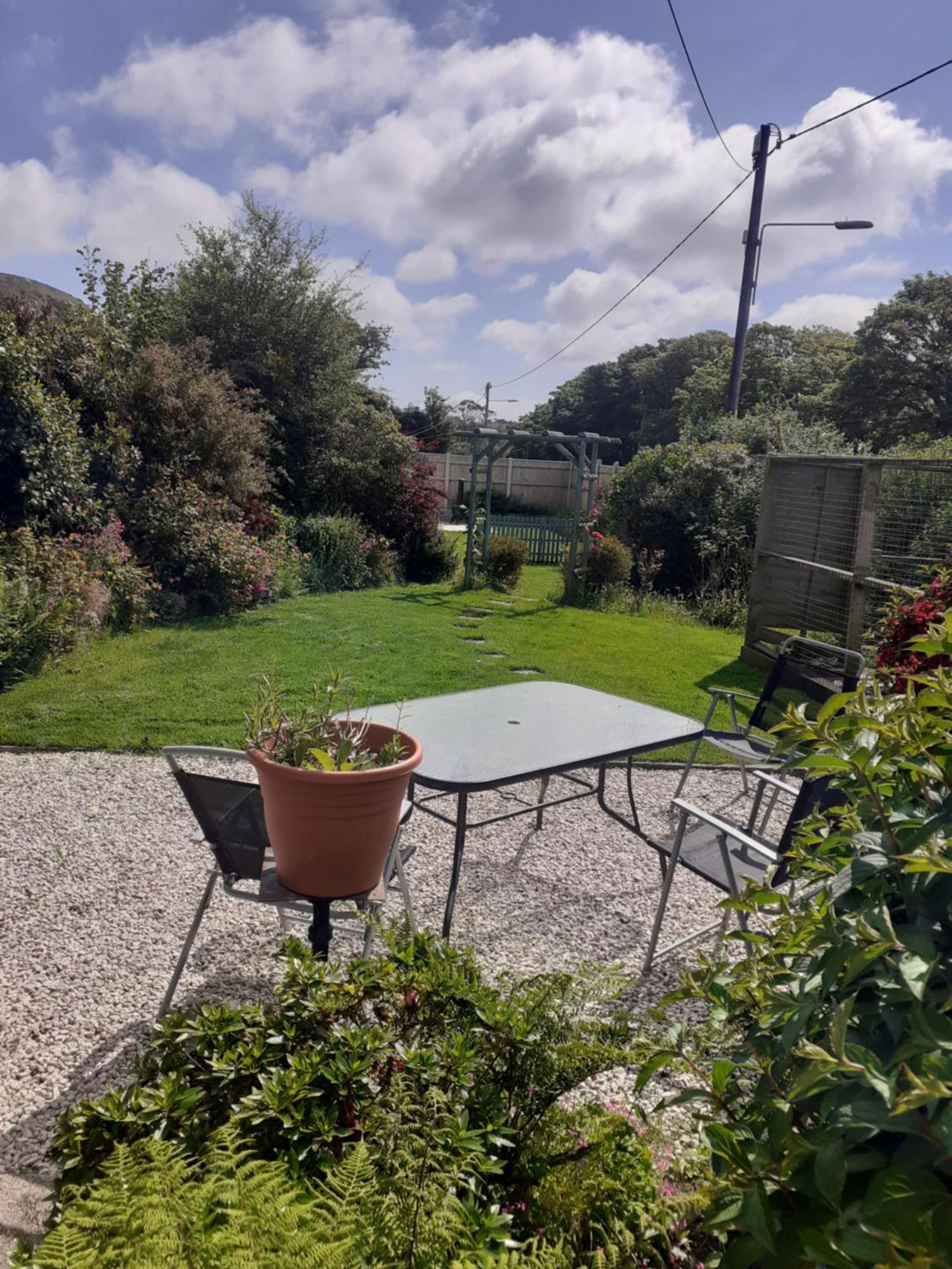 Moonraker Private Room In Our Cosy Cottage Home St Austell Luaran gambar